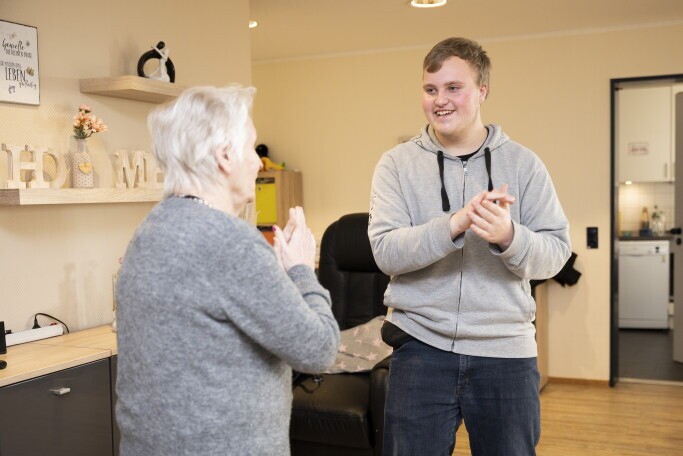 Pädagogische oder Pflegefachkraft für den Bereich der tagesstrukturierenden Angebote im Sozialraum Espelkamp Job-ID 2362, 1. Bild